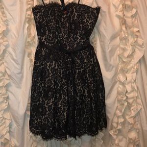 Nude and Black Lace Strapless Dress Size 6 NWOT